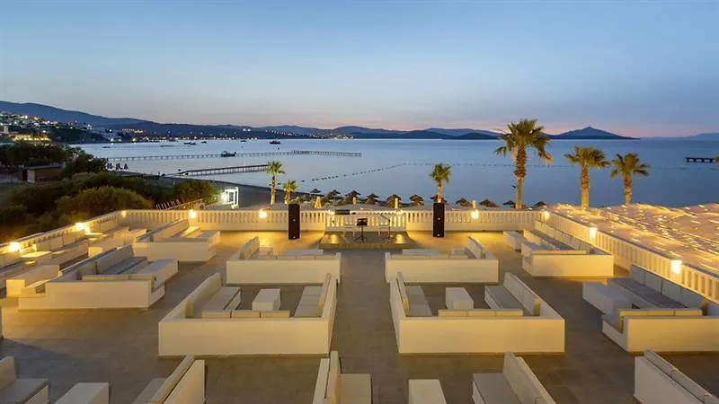 Отель Club Sardinia Бодрум